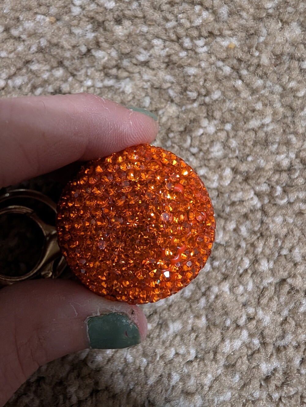 3D Sparkling Orange Fruit Keychain with Green Leaf Accent - Picture 2 of 3
